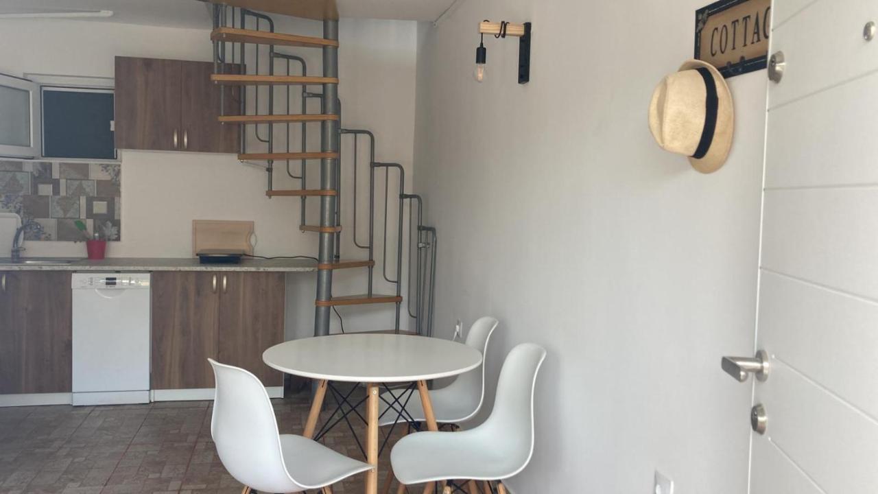 Lanoi Lavoi Villa Мангалия Екстериор снимка